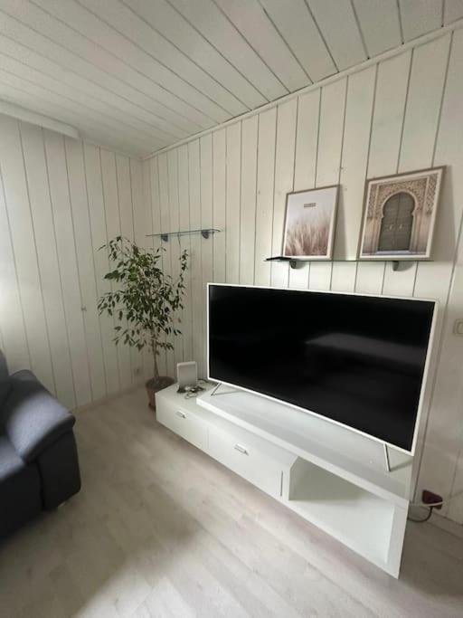 2-Zimmerwohnung Брегенц Экстерьер фото